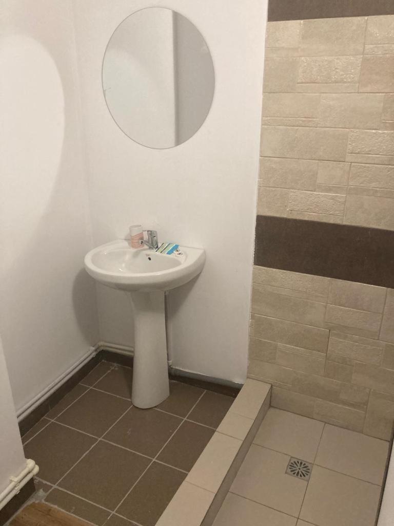 Apartments4Rent Yaş Dış mekan fotoğraf